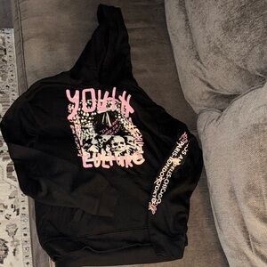 10 for $15 SALE ⭐️ Rue21 Black Hoodie with Pink Accents Adult S